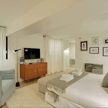 Apartment Superbe Aux Halles I *